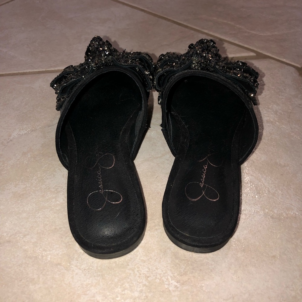 Jessica Simpson Slides - Picture 3 of 7